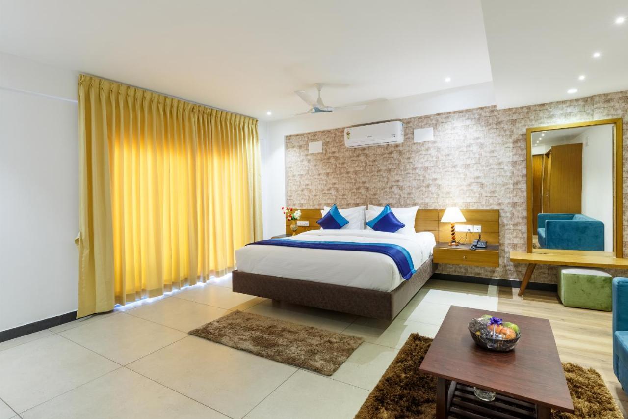 Royal Ace Boutique Hotel Bangalore Extérieur photo