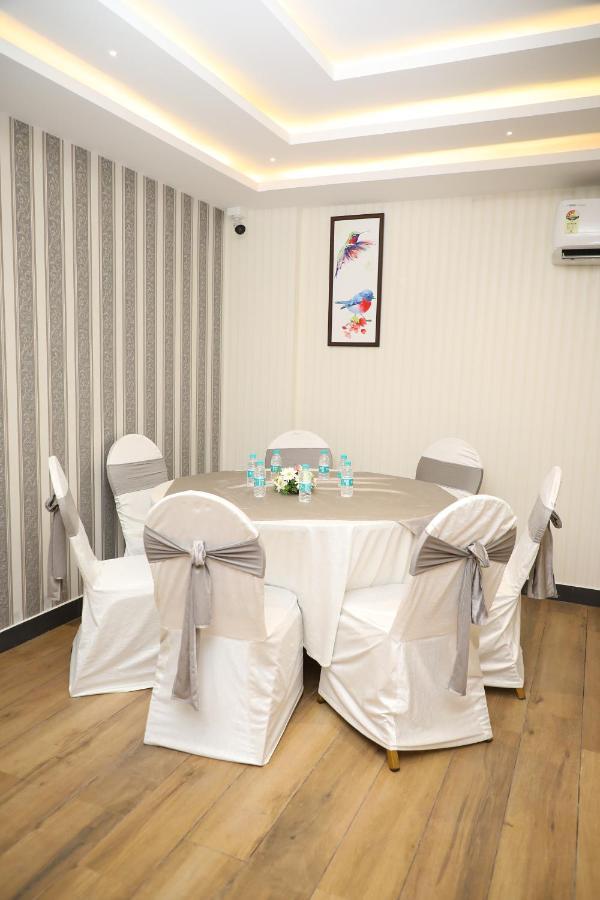 Royal Ace Boutique Hotel Bangalore Extérieur photo