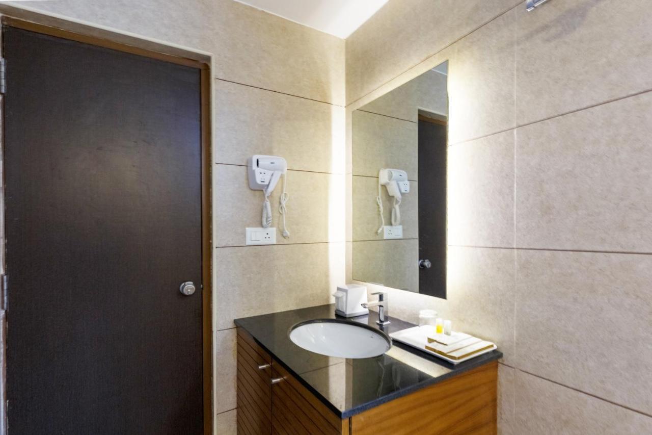 Royal Ace Boutique Hotel Bangalore Extérieur photo