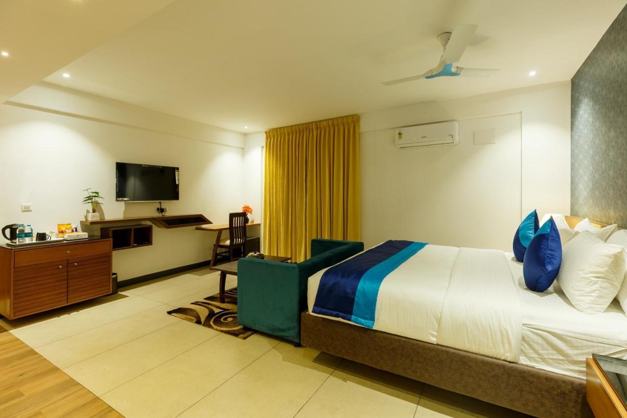 Royal Ace Boutique Hotel Bangalore Extérieur photo