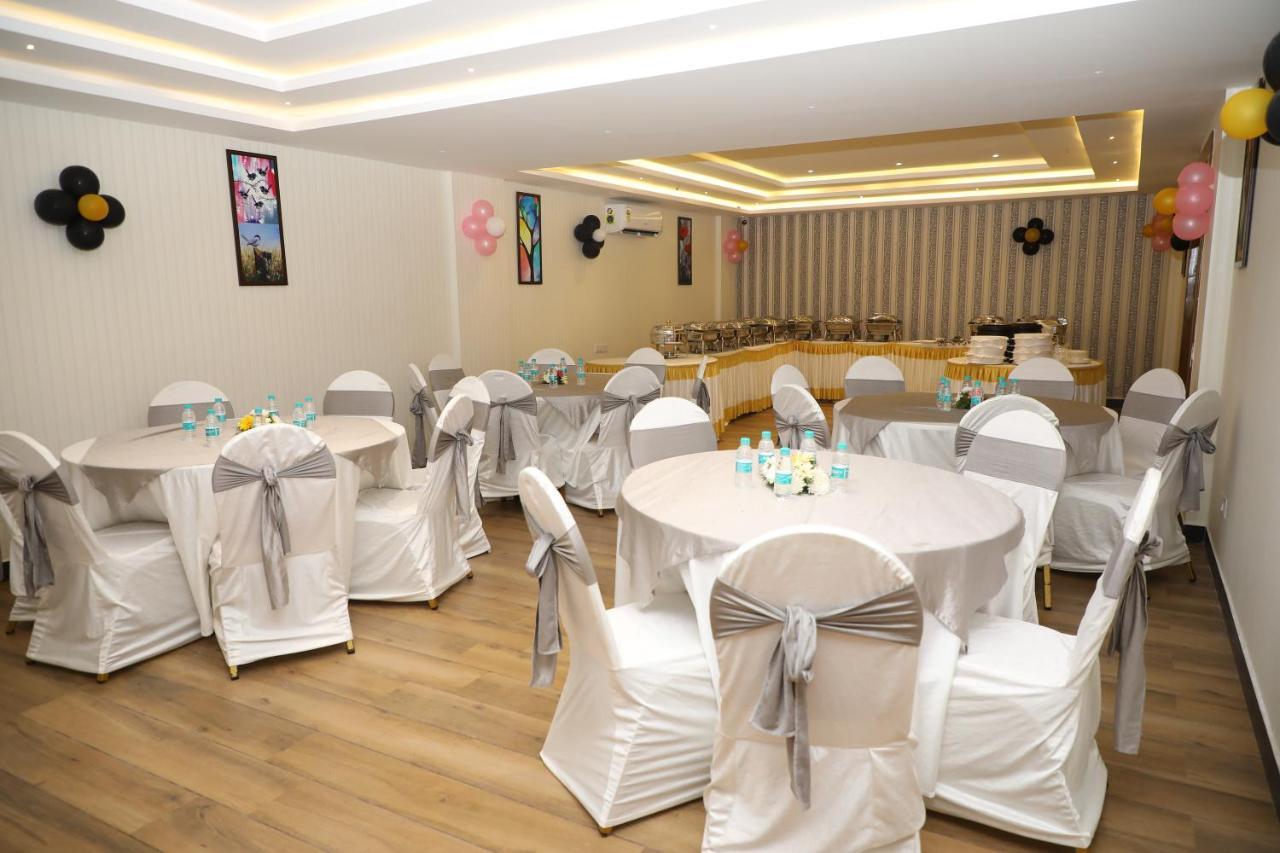 Royal Ace Boutique Hotel Bangalore Extérieur photo
