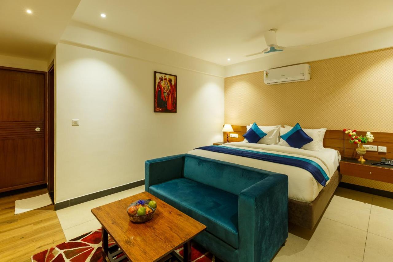 Royal Ace Boutique Hotel Bangalore Extérieur photo