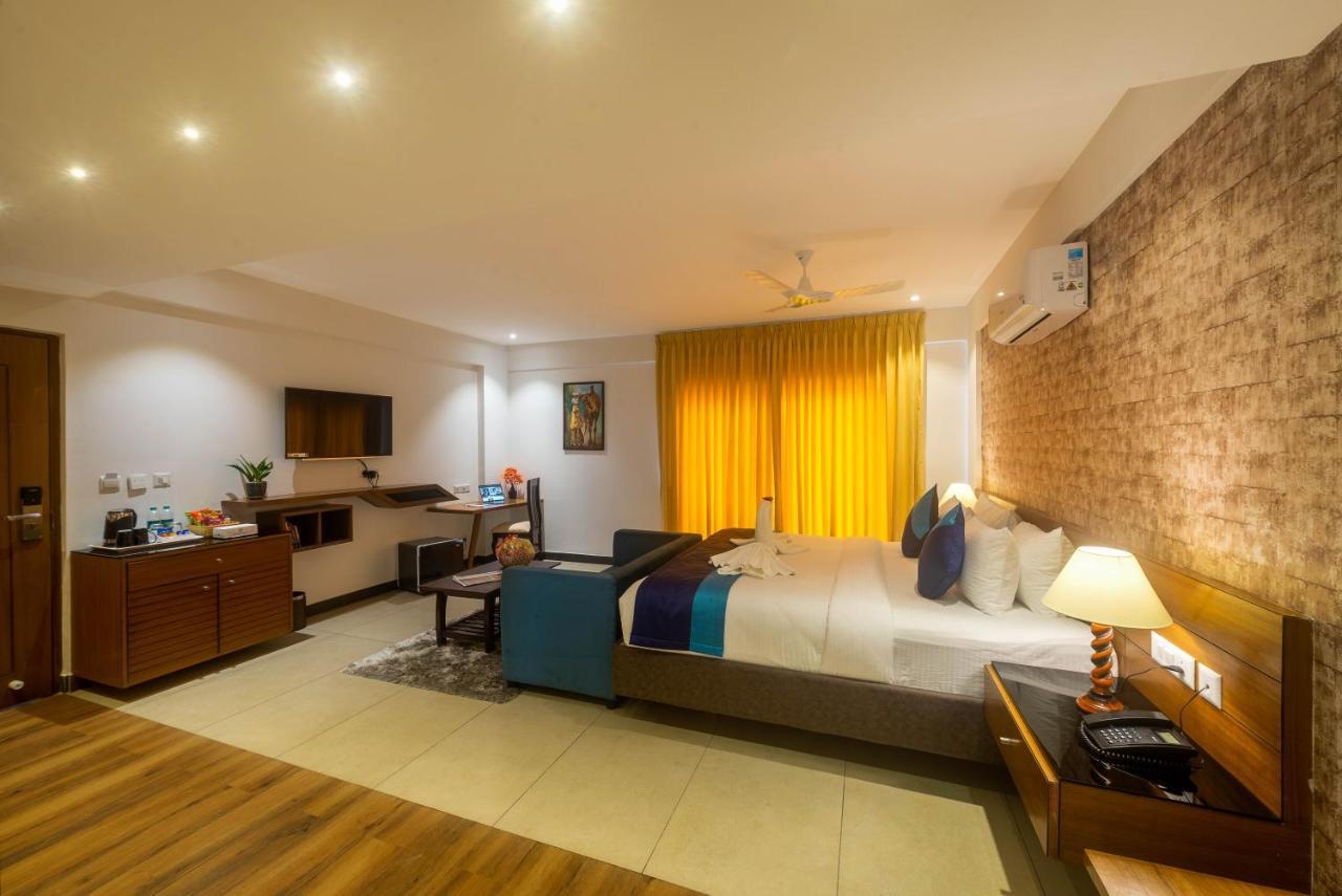 Royal Ace Boutique Hotel Bangalore Extérieur photo