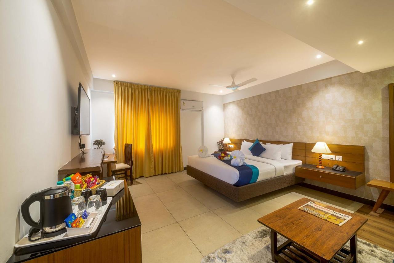 Royal Ace Boutique Hotel Bangalore Extérieur photo
